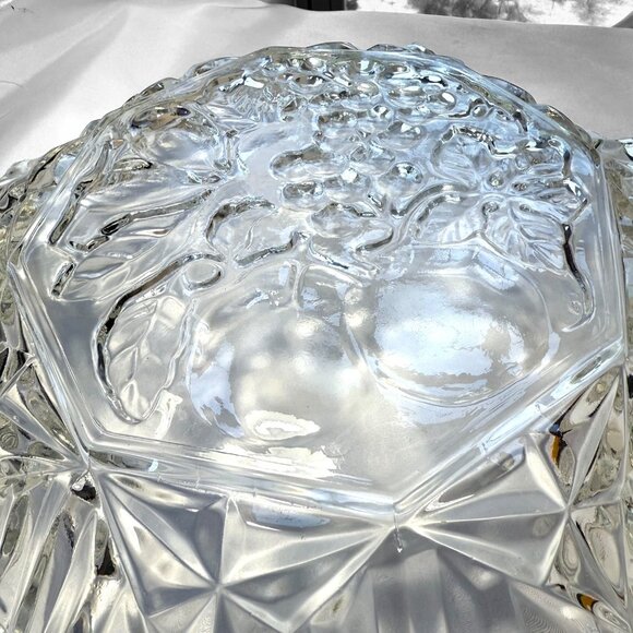 Vintage Clear Glass Molded Fruit 11” Ruffled Bowl - Unmarked - Picture 7 of 8